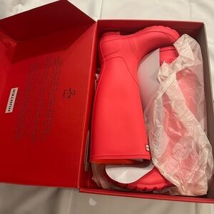 Hunter Original Tall Rain-boot pink NWT! Never worn